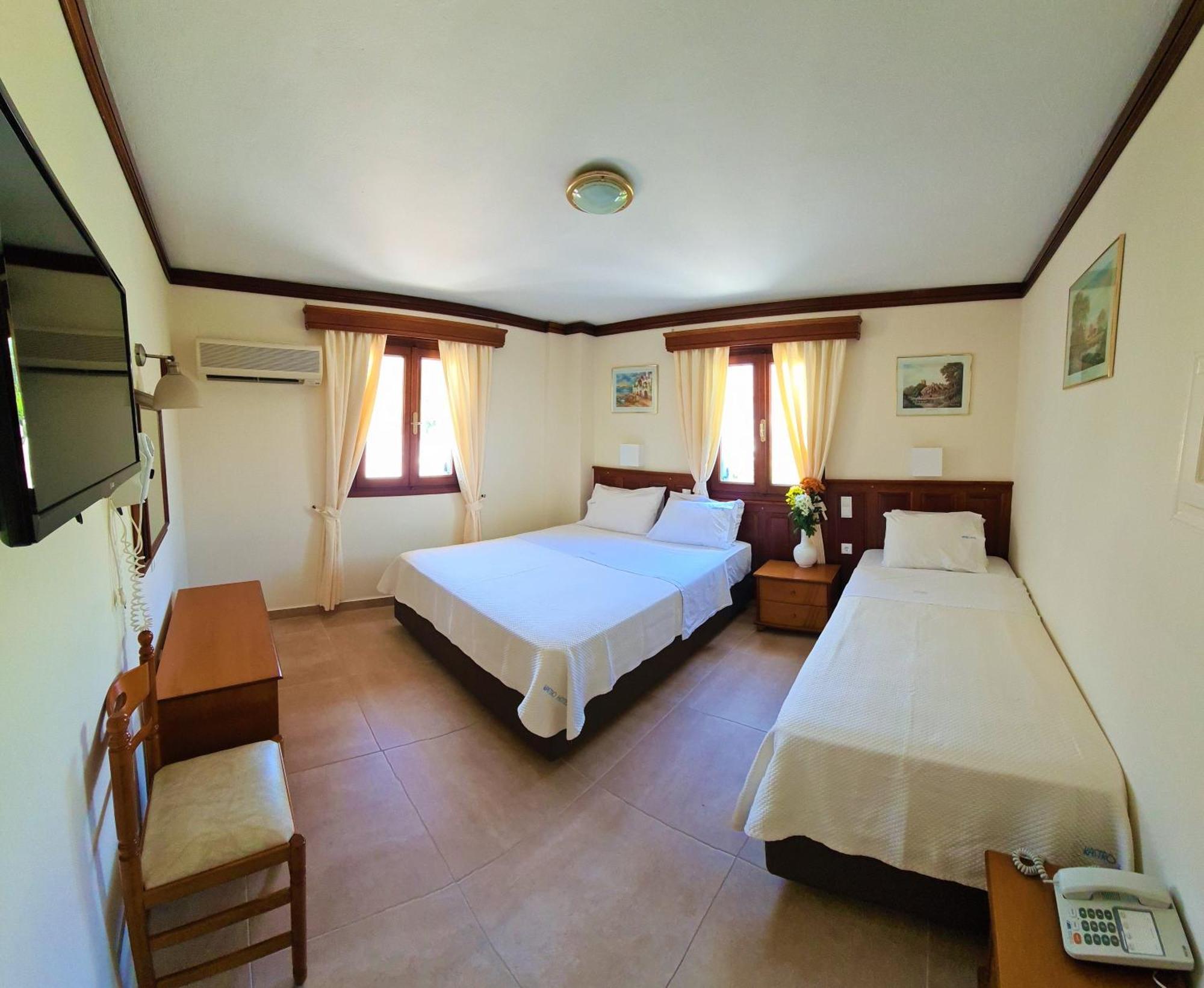 Kastro Hotel Spétses Zimmer foto